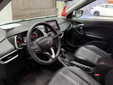 Chevrolet Tracker 2021 года за 5 900 000 тг. в Костанай – фото 8