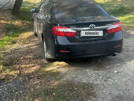 Toyota Camry 2014 года за 10 000 000 тг. в Тараз – фото 12