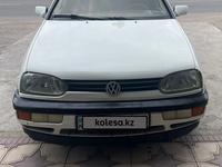 Volkswagen Golf 1993 годаүшін1 600 000 тг. в Тараз