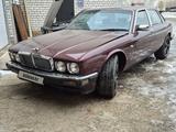 Jaguar XJ 1990 года за 12 000 000 тг. в Уральск