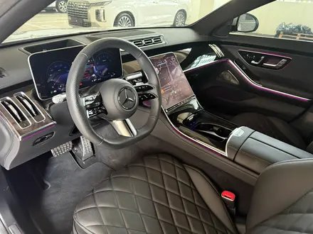 Mercedes-Benz S 500 4MATIC 2024 года за 56 500 000 тг. в Алматы – фото 5