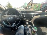 Toyota Camry 2018 года за 13 000 000 тг. в Кызылорда – фото 5