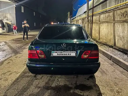 Mercedes-Benz E 280 1996 года за 2 100 000 тг. в Алматы – фото 5