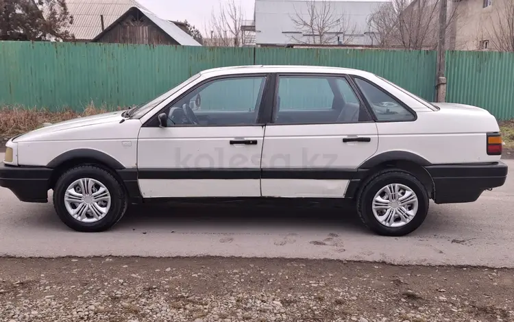 Volkswagen Passat 1990 года за 900 000 тг. в Тараз