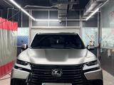 Lexus LX 600 2022 года за 62 000 000 тг. в Астана – фото 2