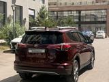 Toyota RAV4 2018 годаүшін11 750 000 тг. в Астана – фото 3