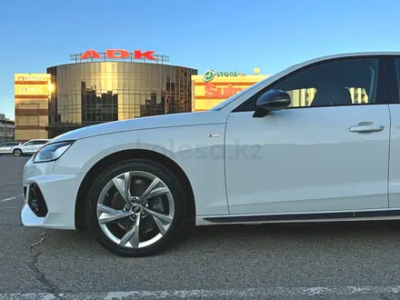 Audi A4 2022 года за 17 960 000 тг. в Алматы – фото 23