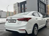 Hyundai Accent 2018 годаүшін7 000 000 тг. в Астана – фото 2