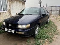 Volkswagen Passat 1995 годаfor1 000 000 тг. в Актобе