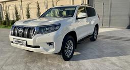 Toyota Land Cruiser Prado 2021 года за 24 900 000 тг. в Алматы