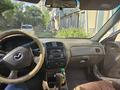 Mazda 323 2001 годаfor2 300 000 тг. в Алматы – фото 2