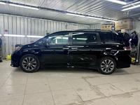 Toyota Sienna 2014 годаfor12 200 000 тг. в Алматы