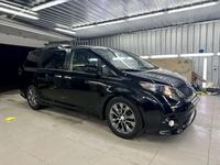 Toyota Sienna 2014 года за 12 000 000 тг. в Алматы