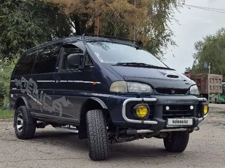 Mitsubishi Delica 1996 года за 7 500 000 тг. в Алматы – фото 2