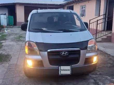 Hyundai Starex 2004 года за 2 500 000 тг. в Шымкент