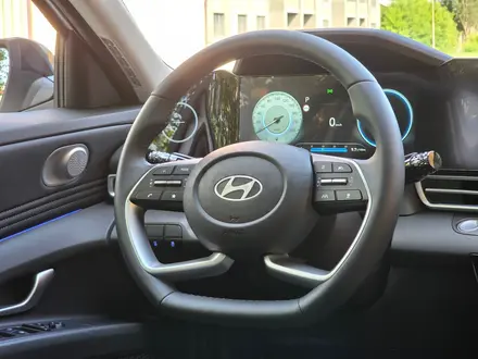 Hyundai Elantra 2023 года за 9 100 000 тг. в Семей – фото 14