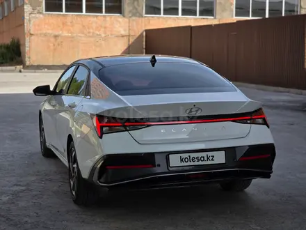 Hyundai Elantra 2023 года за 9 100 000 тг. в Семей – фото 5