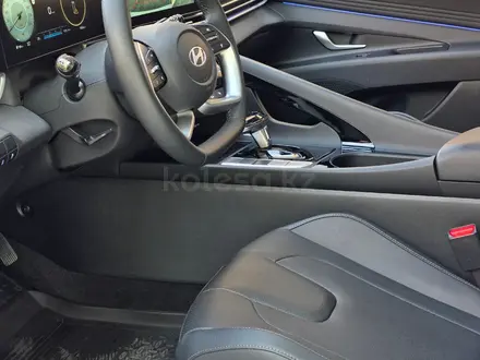 Hyundai Elantra 2023 года за 9 100 000 тг. в Семей – фото 22