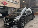 Mercedes-Benz V 220 2018 года за 29 000 000 тг. в Алматы