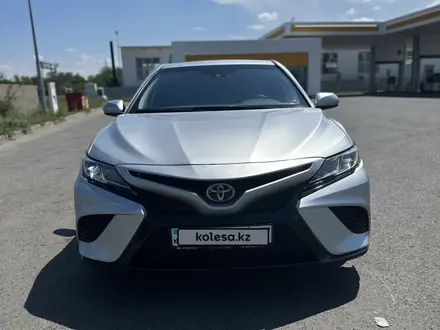 Toyota Camry 2019 года за 11 500 000 тг. в Уральск – фото 9