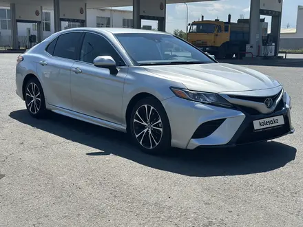 Toyota Camry 2019 года за 11 500 000 тг. в Уральск – фото 15