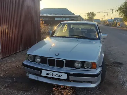 BMW 525 1991 года за 950 000 тг. в Алматы – фото 2