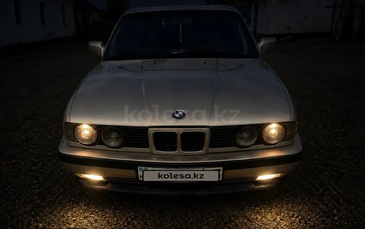 BMW 520 1992 года за 2 300 000 тг. в Астана