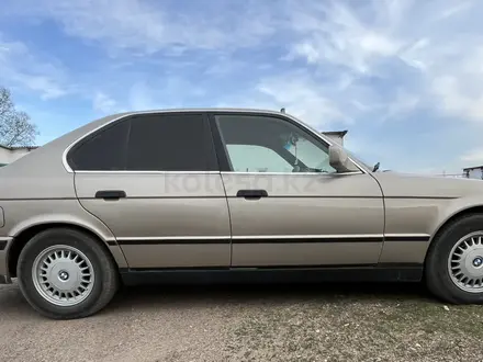 BMW 520 1992 года за 2 300 000 тг. в Астана – фото 12