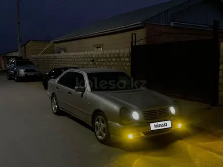 Mercedes-Benz E 280 1998 года за 3 000 000 тг. в Актау – фото 12
