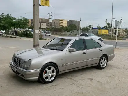 Mercedes-Benz E 280 1998 года за 3 000 000 тг. в Актау – фото 10