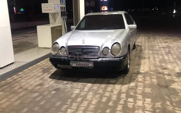 Mercedes-Benz E 280 1996 года за 2 000 000 тг. в Алматы