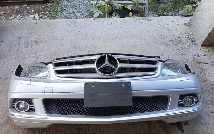 Бампер передний Mercedes W 204 за 180 000 тг. в Астана