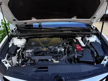 Toyota Camry 2023 года за 16 100 000 тг. в Алматы – фото 8