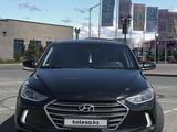 Hyundai Elantra 2018 года за 6 590 000 тг. в Алматы – фото 2