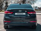 Hyundai Elantra 2018 года за 6 590 000 тг. в Алматы – фото 5