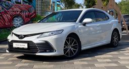 Toyota Camry 2021 года за 15 000 000 тг. в Алматы