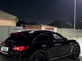 Infiniti FX35 2009 года за 10 000 000 тг. в Шымкент – фото 2