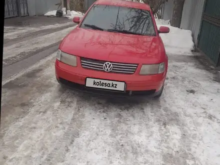 Volkswagen Passat 1998 года за 950 000 тг. в Алматы – фото 2
