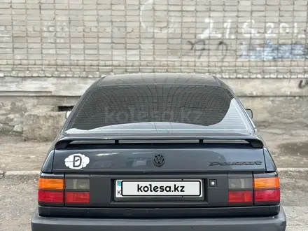 Volkswagen Passat 1993 года за 2 100 000 тг. в Усть-Каменогорск