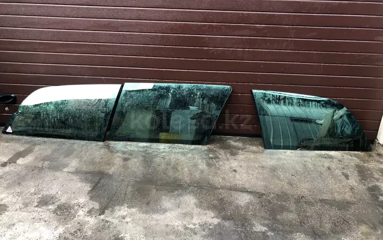 Стекло за 10 000 тг. в Алматы