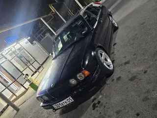 BMW 5 Series, 1993