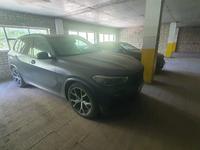 BMW X5 2020 года за 29 500 000 тг. в Астана