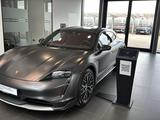 Porsche Taycan 2023 года за 55 555 000 тг. в Астана