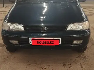 Toyota Carina E