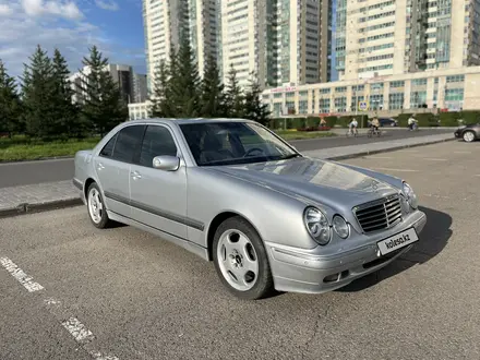 Mercedes-Benz E 320 1999 года за 4 200 000 тг. в Астана – фото 8