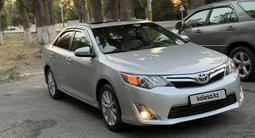 Toyota Camry 2012 года за 9 900 000 тг. в Тараз – фото 2