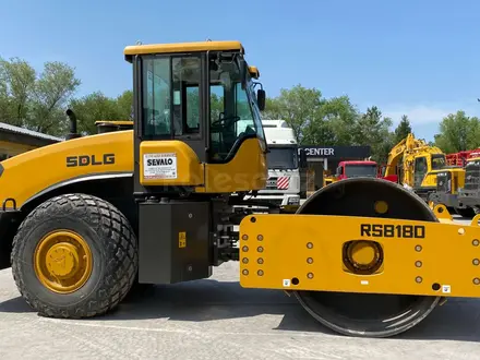 SDLG  Каток RS8180H 2026 года за 24 553 200 тг. в Караганда