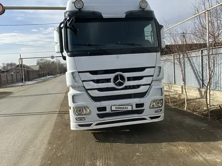 Mercedes-Benz  Actros 2011 года за 29 000 000 тг. в Жаркент