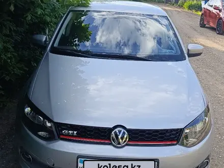 Volkswagen Polo 2011 года за 3 400 000 тг. в Алматы – фото 2