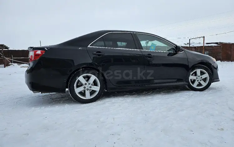 Toyota Camry 2013 годаүшін7 800 000 тг. в Актобе